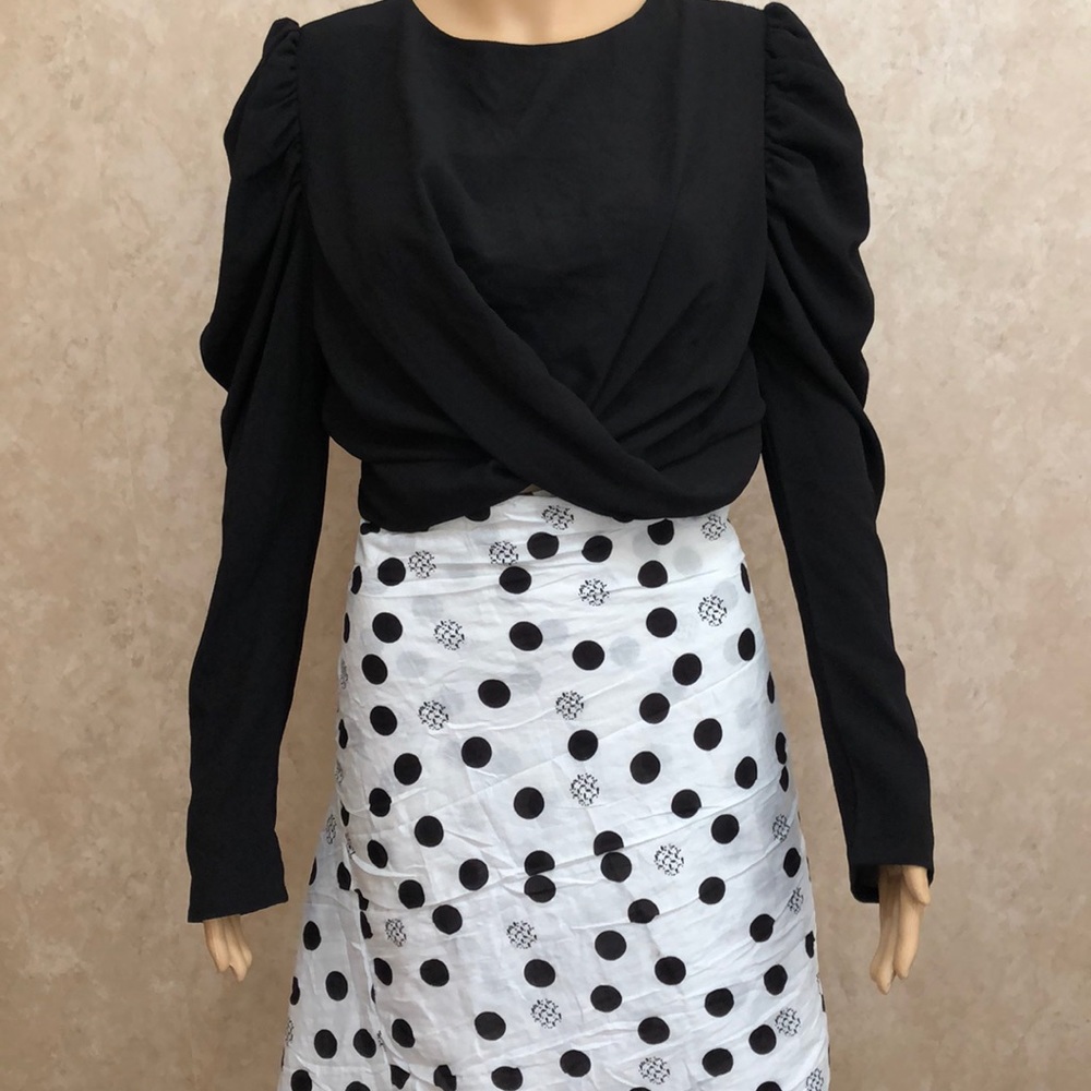 Vici women’s black top size m